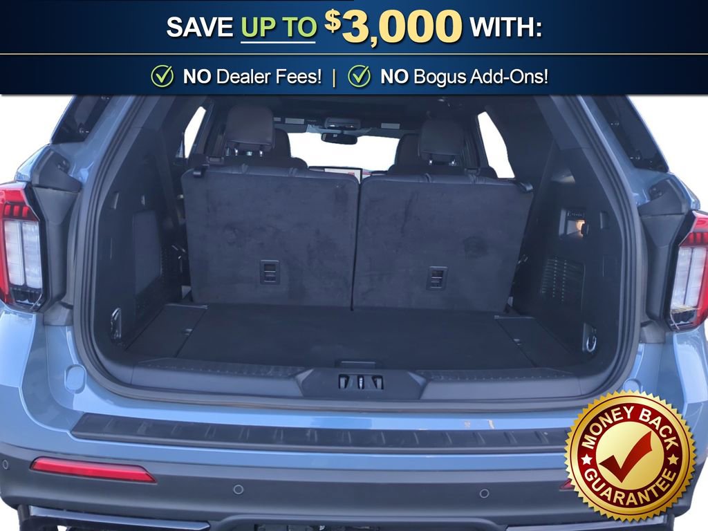 Used 2025 Ford Explorer ST image 24