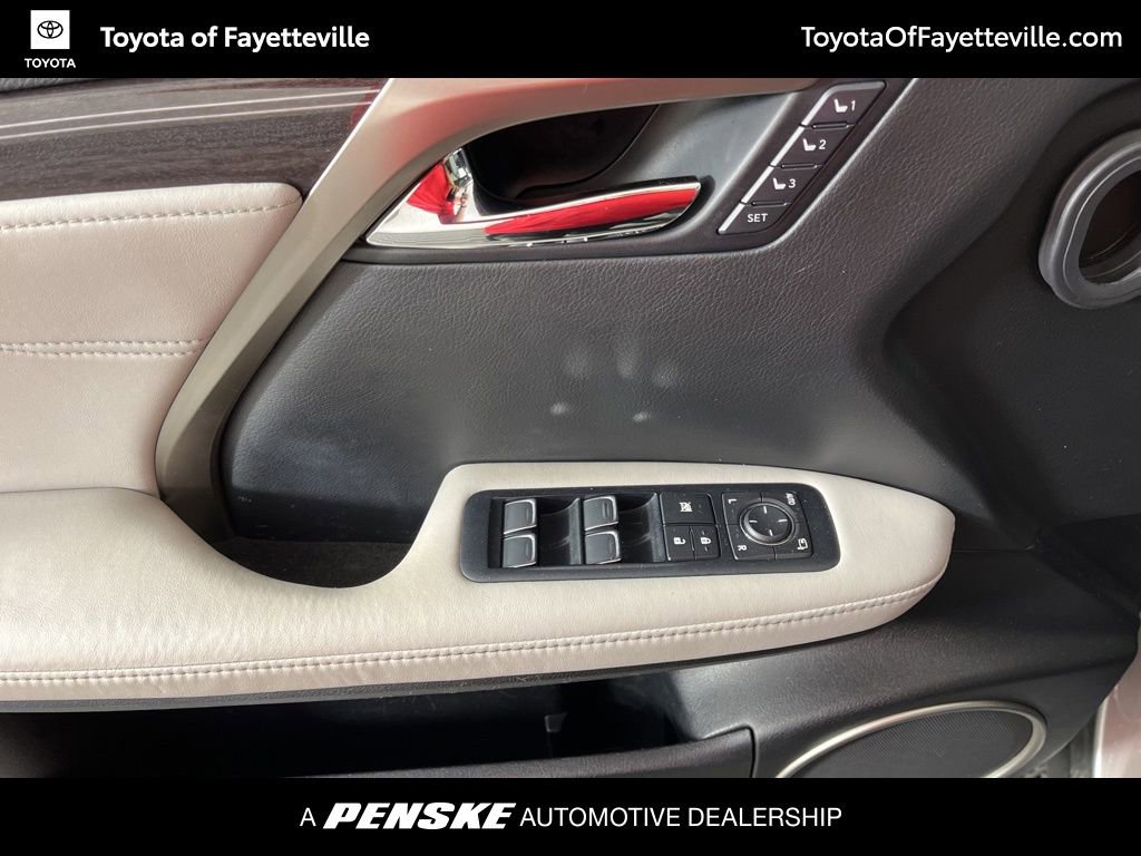 Used 2017 Lexus RX 450h AWD image 26