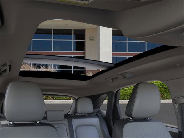 New 2025 Ford Escape SE w/ Class II Trailer Tow Package image 22