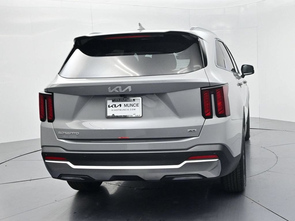 New 2026 Kia Sorento S AWD/4WD image 7