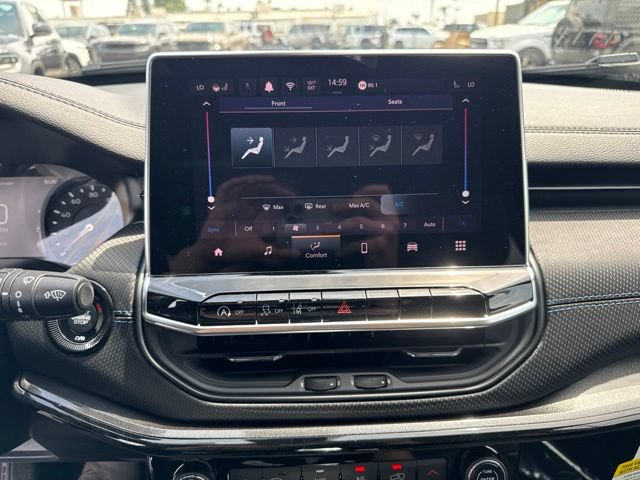 New 2026 Jeep Compass Latitude AWD/4WD image 11