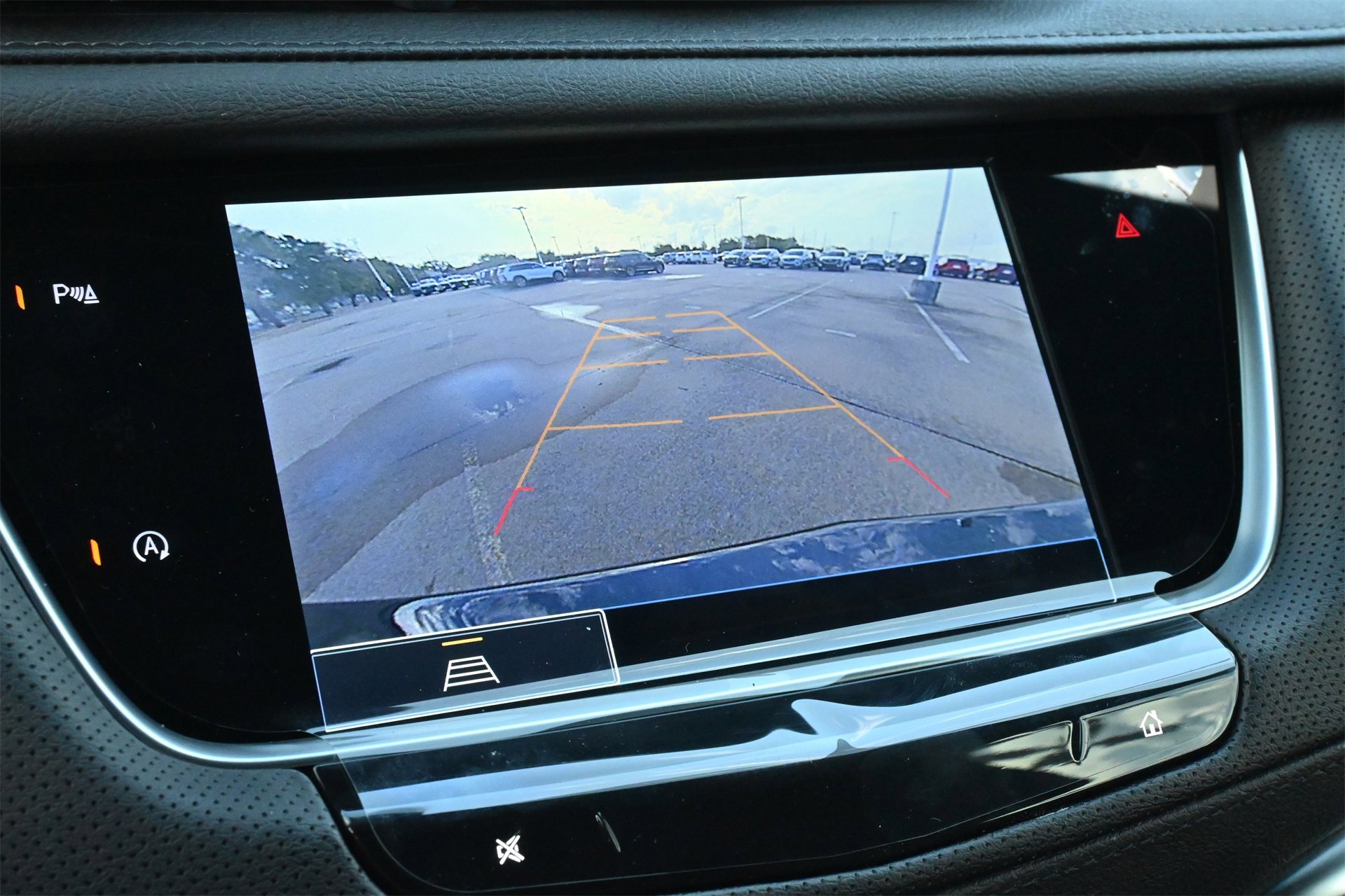 New 2026 Cadillac XT5 Luxury w/ LPO, Floor Liner Package image 13