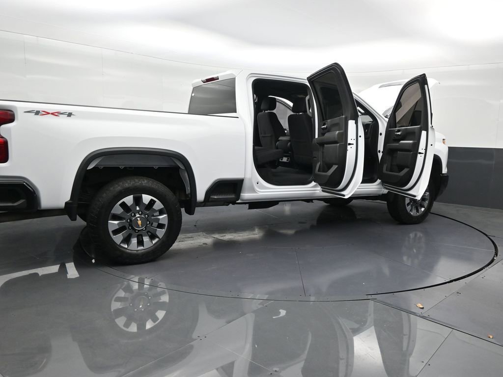 Used 2024 Chevrolet Silverado 2500 Custom w/ Custom Value Package AWD/4WD image 35