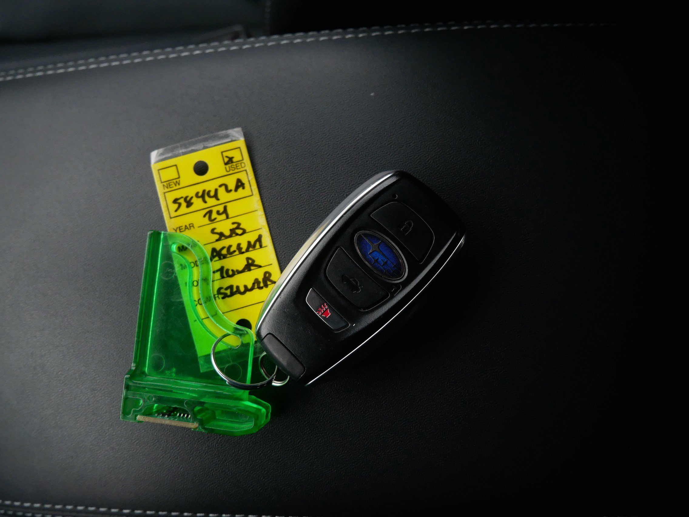 Used 2024 Subaru Ascent Touring image 34