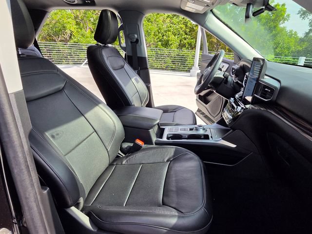 Used 2024 Ford Explorer Limited w/ Limited Technology Package RWD image 26