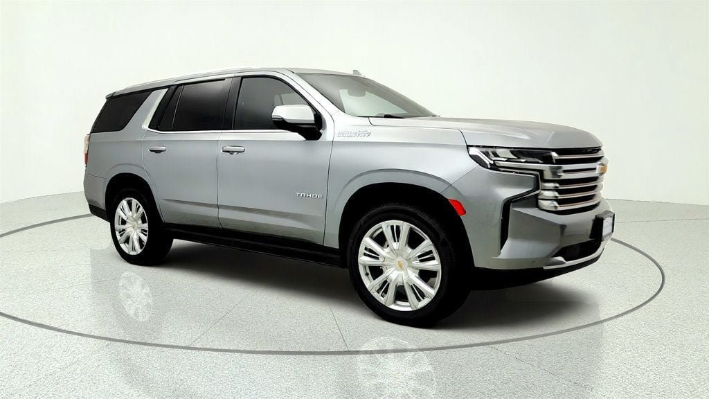 Used 2023 Chevrolet Tahoe High Country AWD/4WD image 3