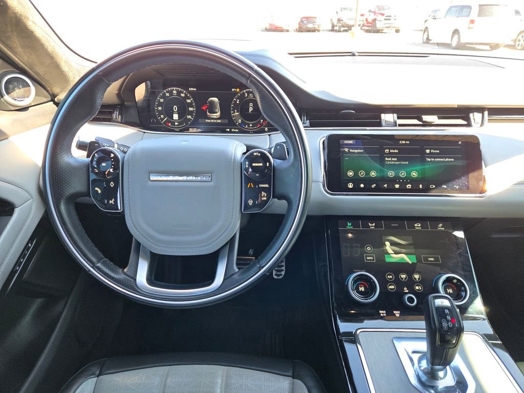 Used 2020 Land Rover Range Rover Evoque R-Dynamic SE image 19