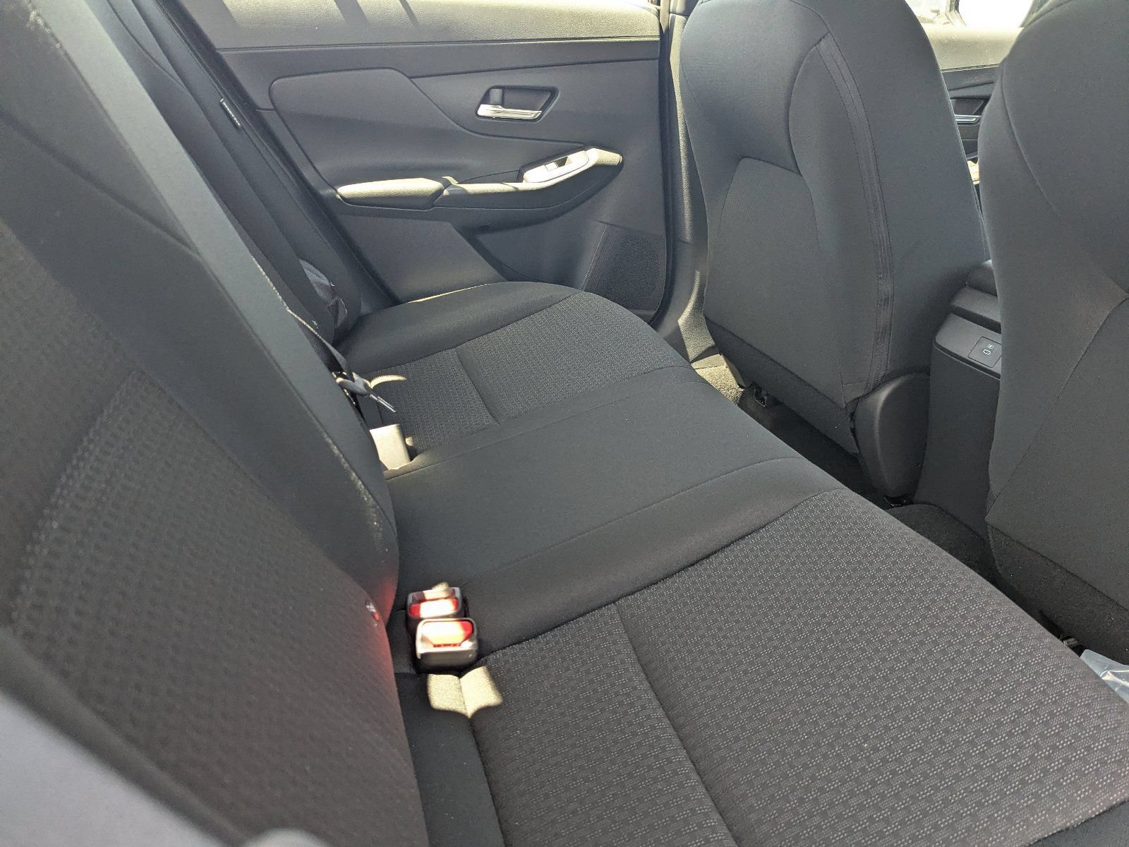 New 2027 Nissan Sentra S w/ Floor Mat Package FWD image 22