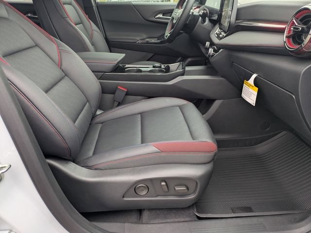 New 2026 Chevrolet Equinox RS w/ Convenience Package III FWD image 39