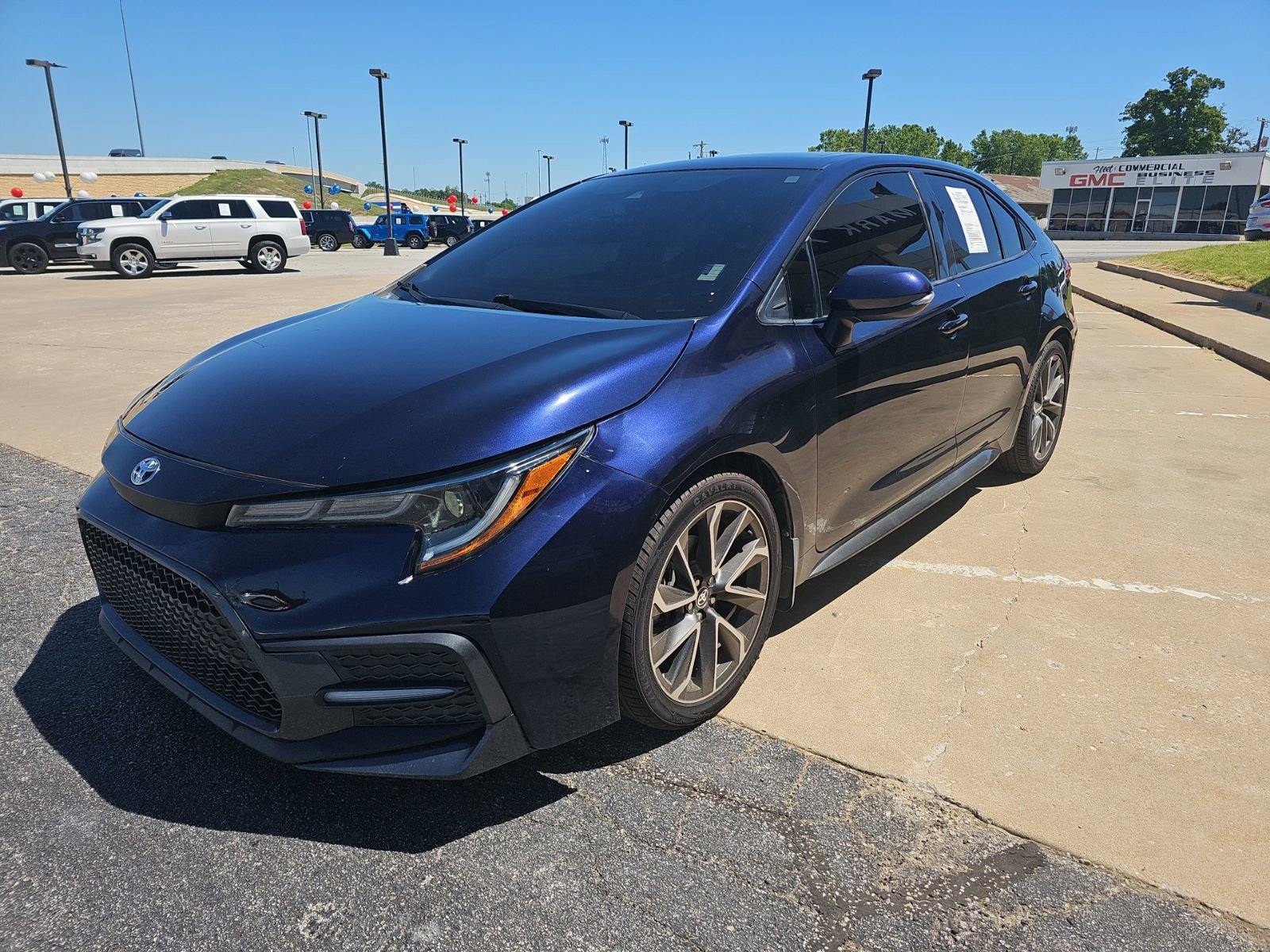 Used 2020 Toyota Corolla XSE FWD image 9