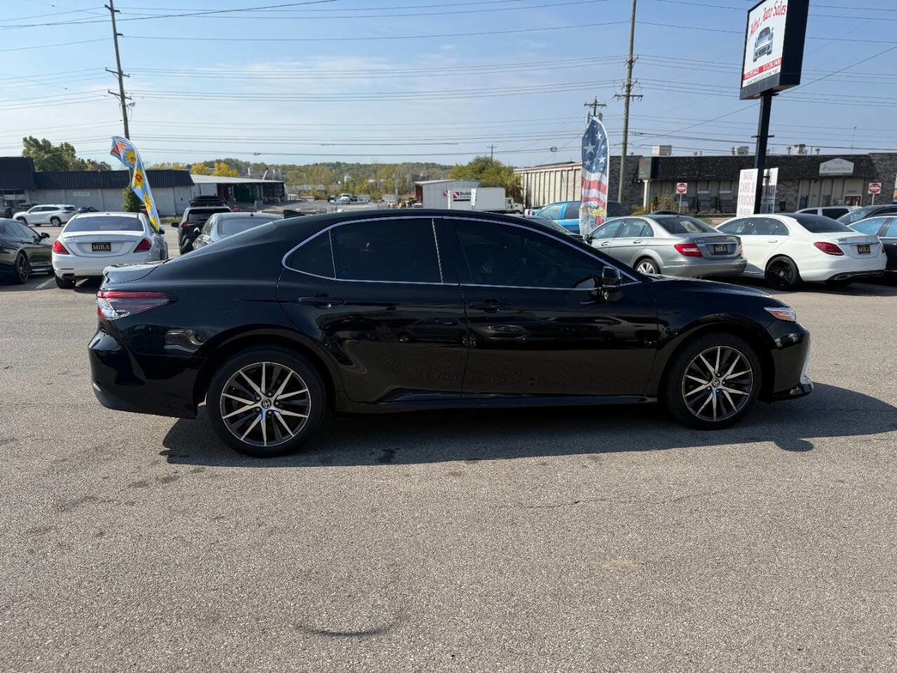 Used 2024 Toyota Camry XLE image 5