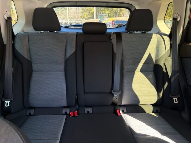 Used 2023 Nissan Rogue SV image 29