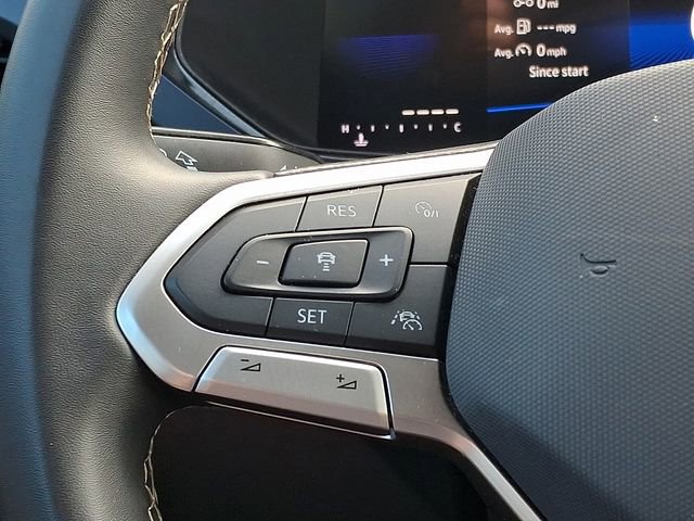 Used 2024 Volkswagen Taos SE FWD image 22