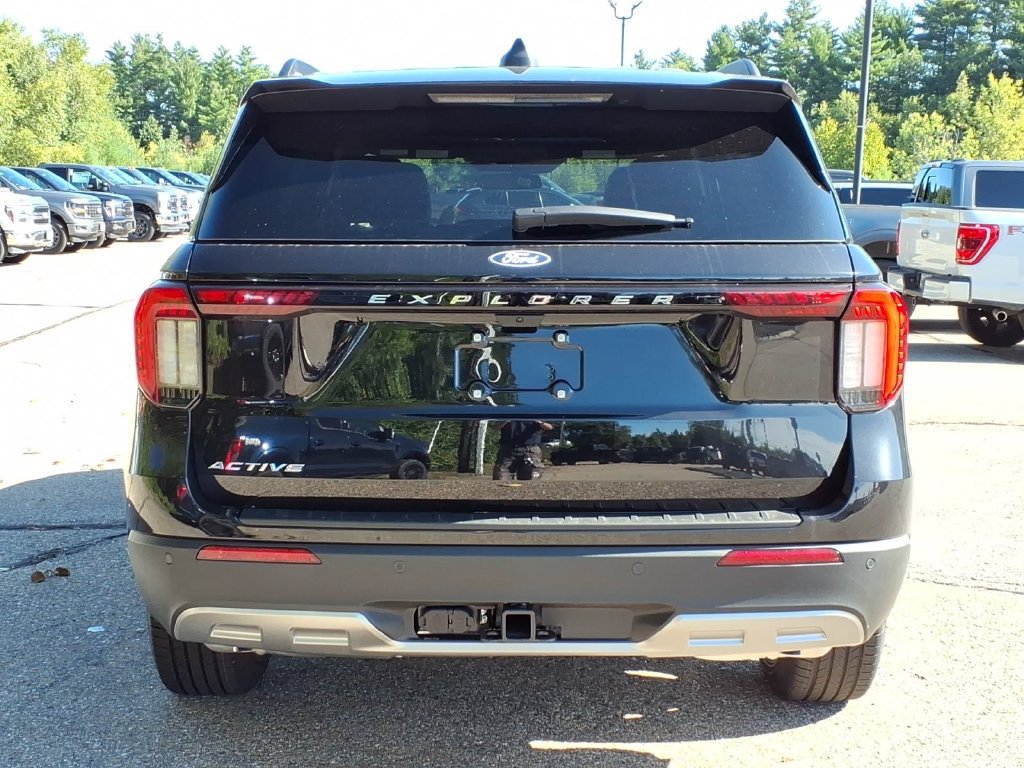 New 2027 Ford Explorer Active w/ Active Comfort Package AWD/4WD image 6