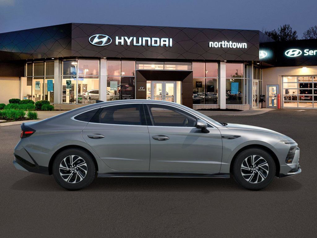 New 2026 Hyundai Sonata Blue FWD image 7