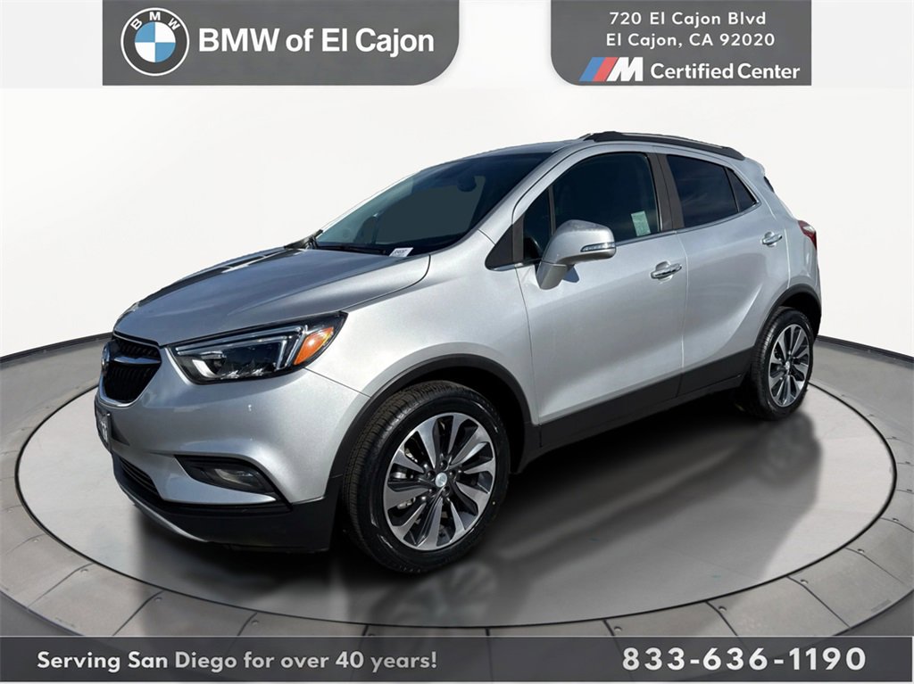 Used 2020 Buick Encore Essence image 2