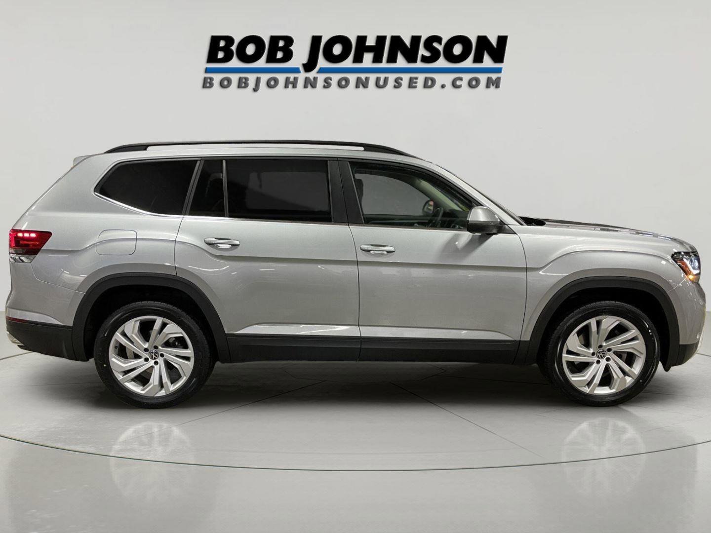 Used 2023 Volkswagen Atlas SE image 8
