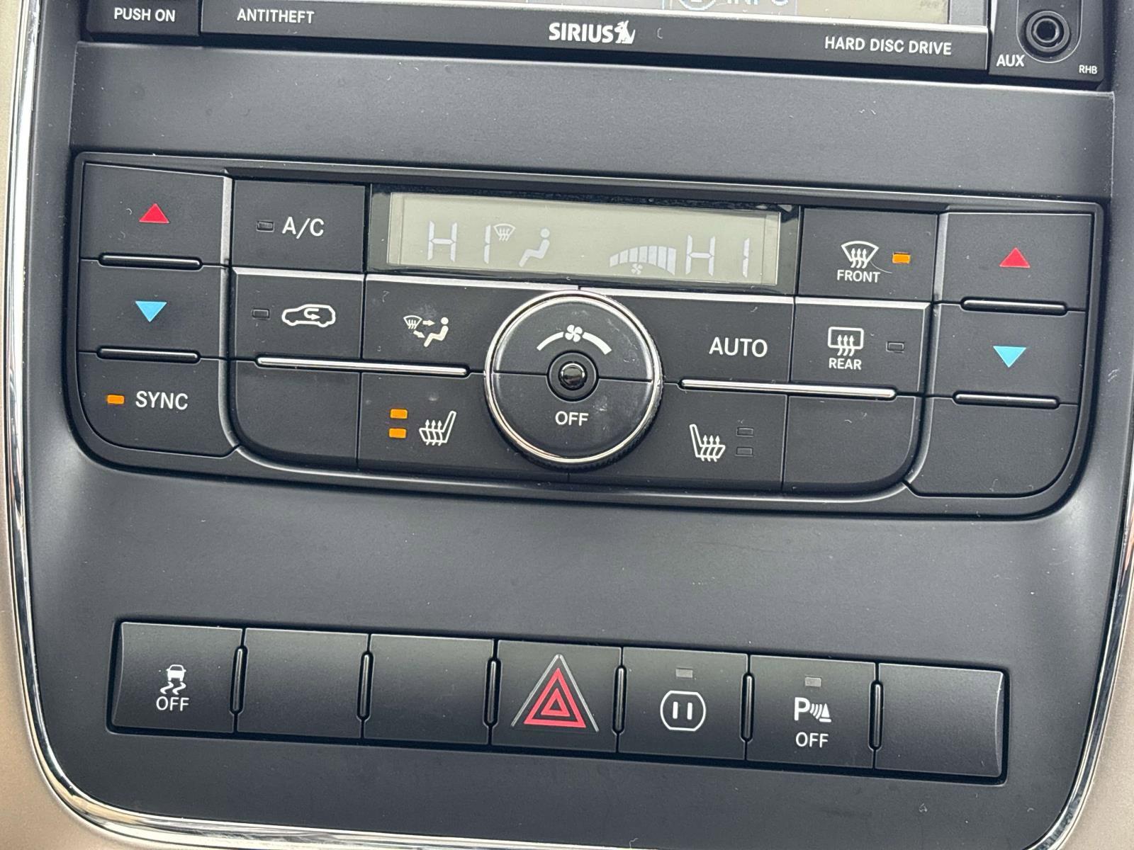 Used 2012 Jeep Grand Cherokee Laredo image 24