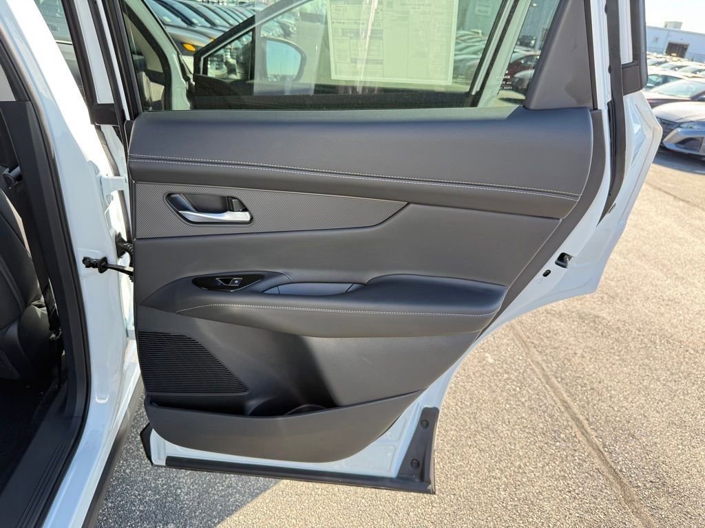 New 2025 Nissan Murano SL image 31