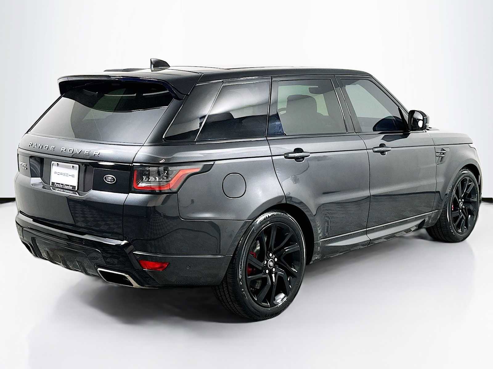 Used 2020 Land Rover Range Rover Sport HSE Dynamic image 9