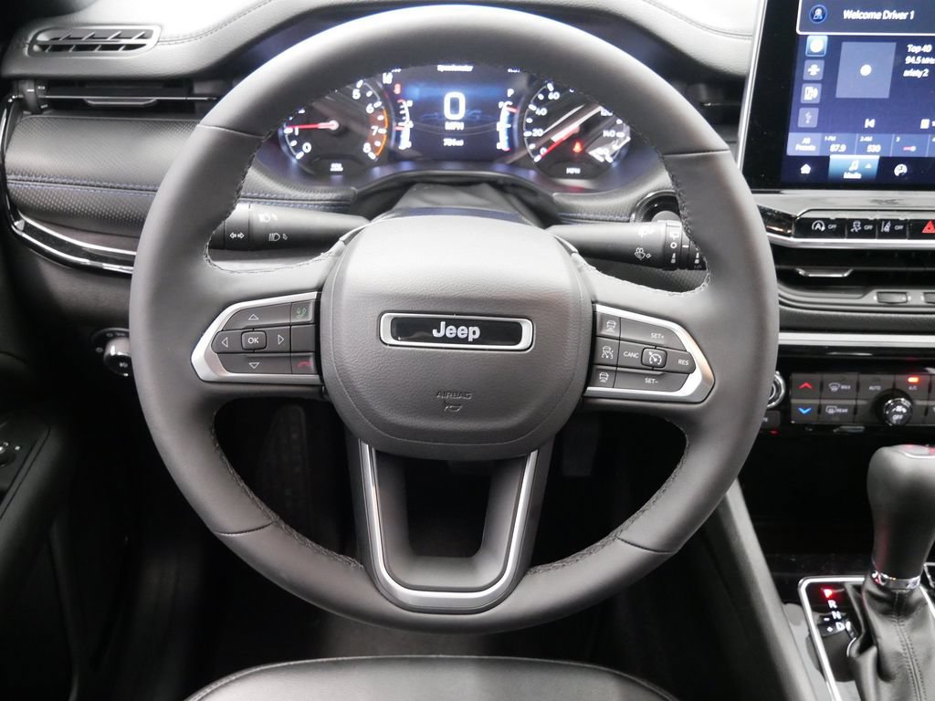 New 2026 Jeep Compass Limited AWD/4WD image 17