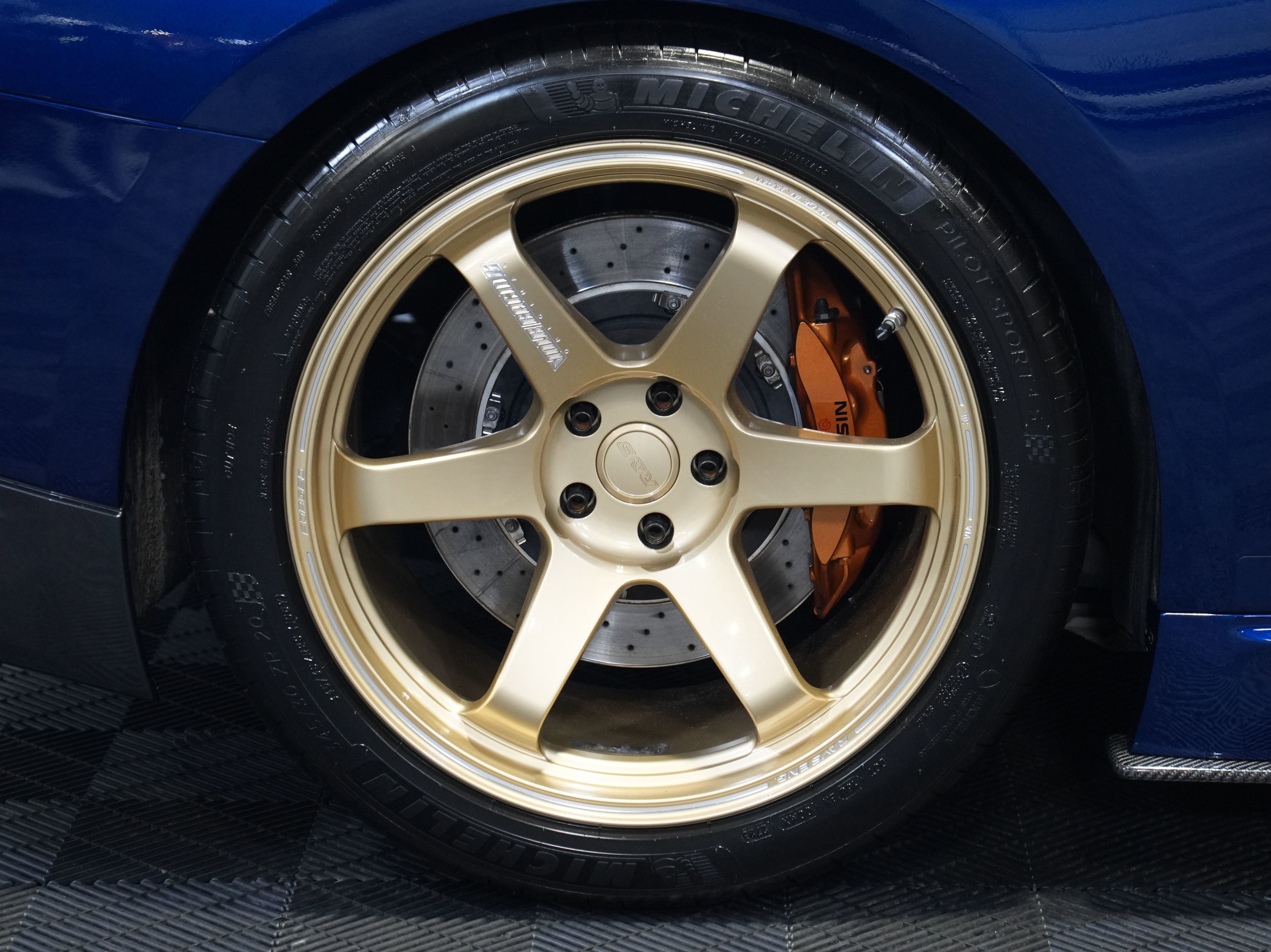 Used 2014 Nissan GT-R Premium AWD/4WD image 51