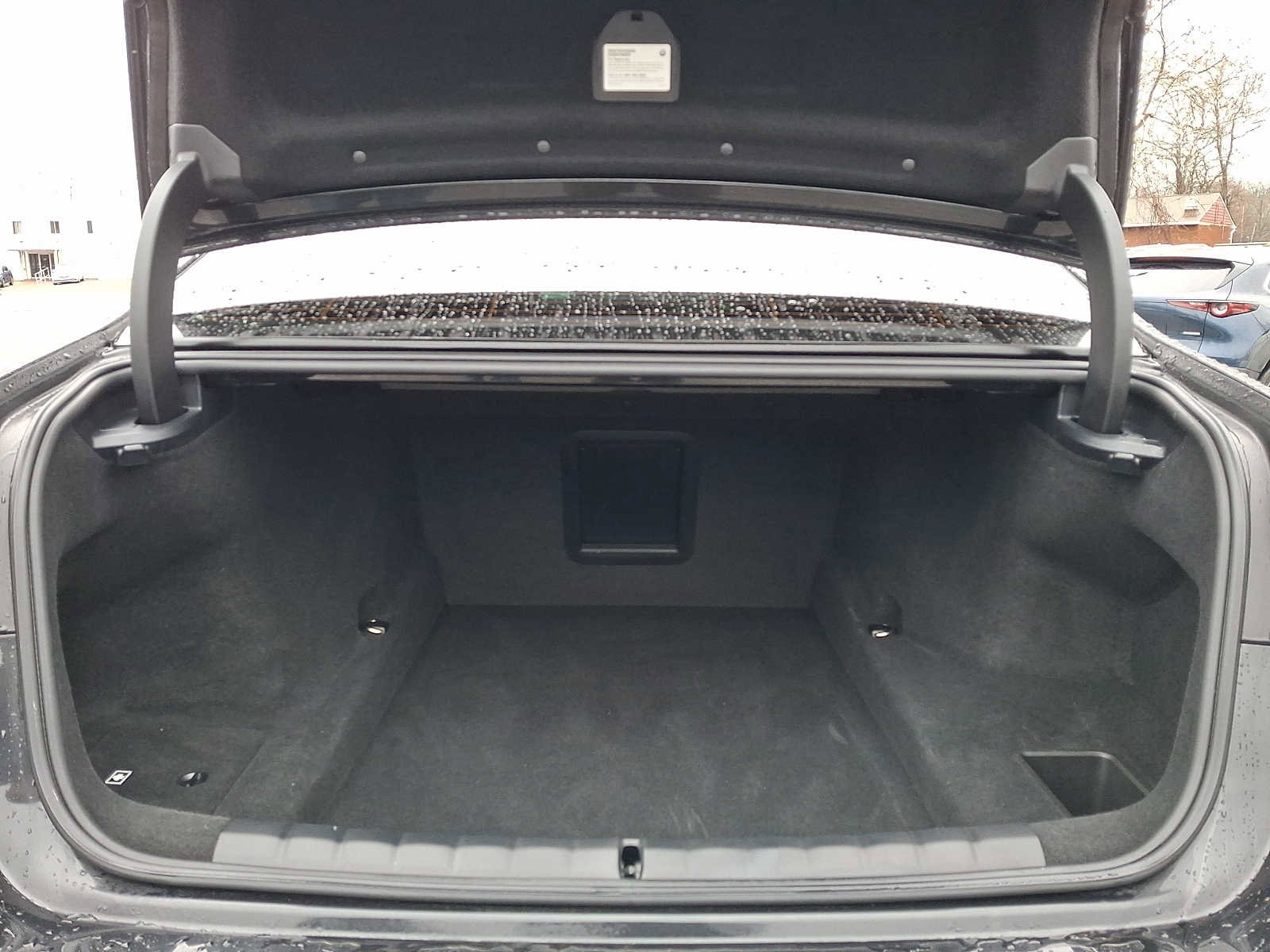 Certified 2024 BMW 760i xDrive w/ Executive Package AWD/4WD image 28