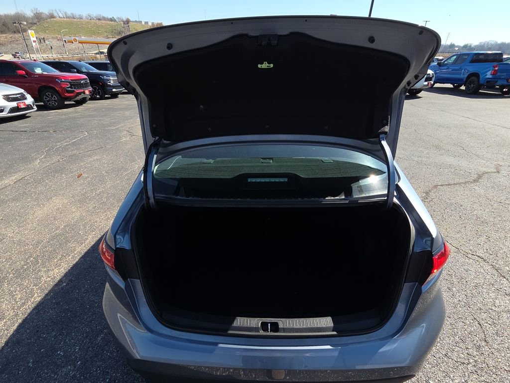 Used 2024 Toyota Corolla LE image 30