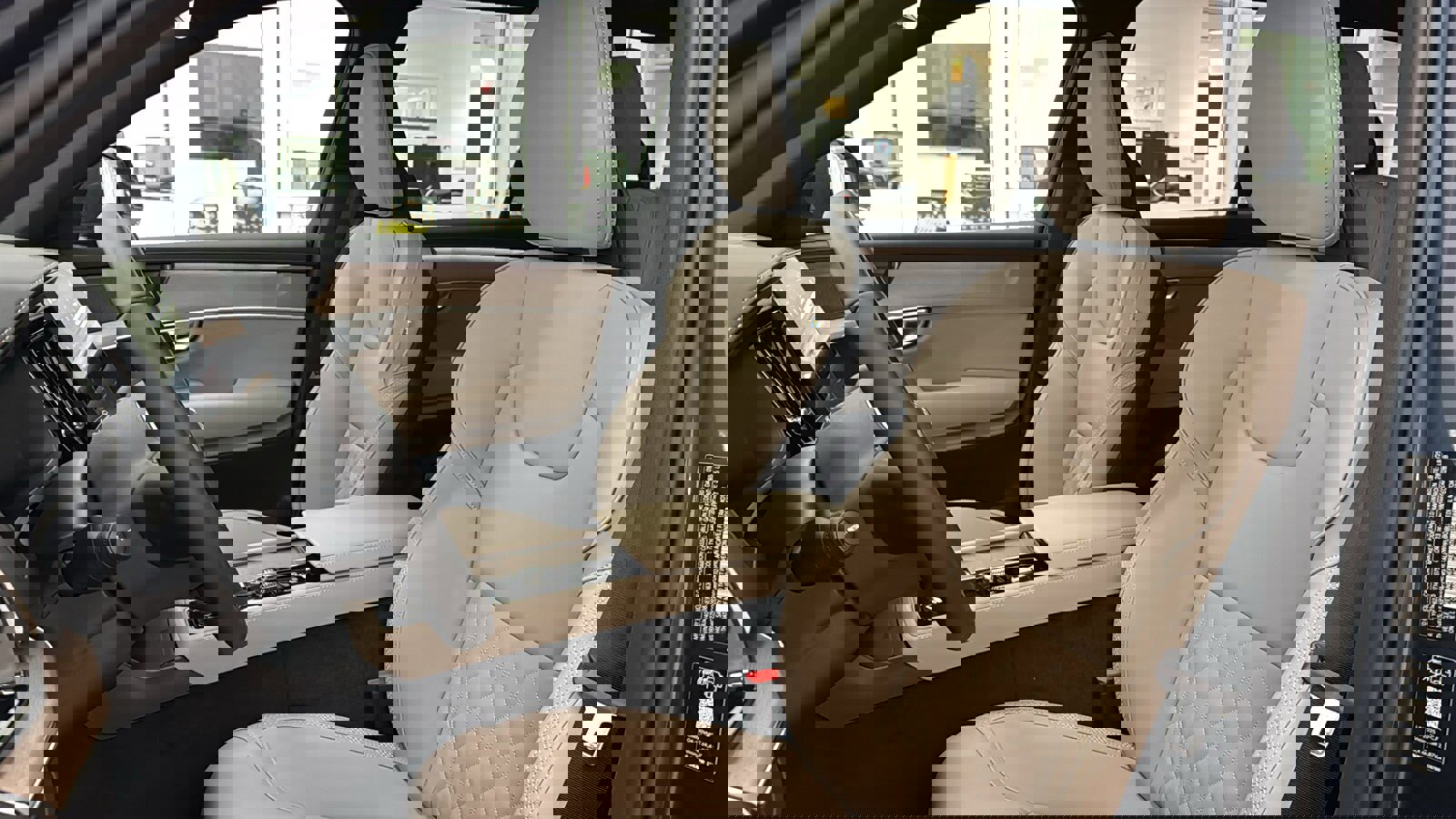 New 2026 Volvo XC90 B6 Plus image 23