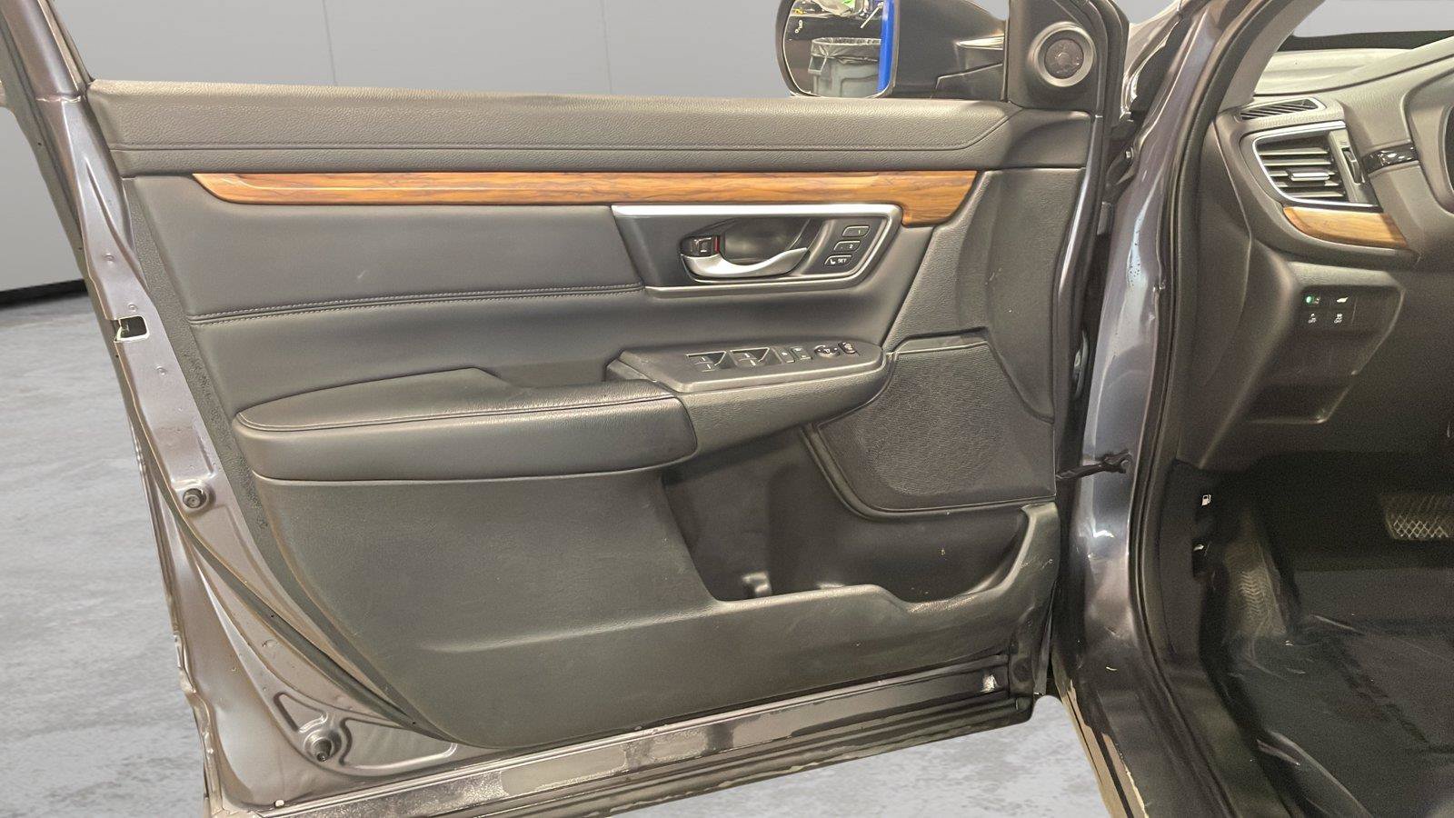 Used 2020 Honda CR-V EX-L image 23