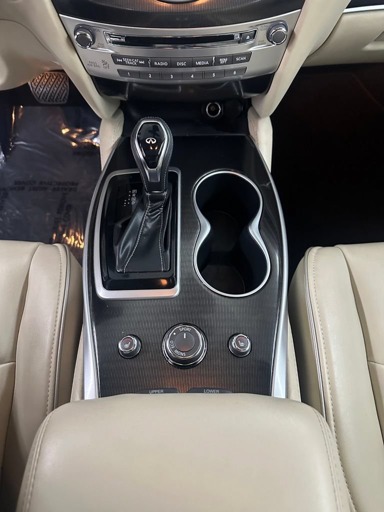 Used 2019 INFINITI QX60 Pure AWD/4WD image 16