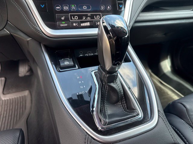 Used 2024 Subaru Outback Limited AWD/4WD image 7