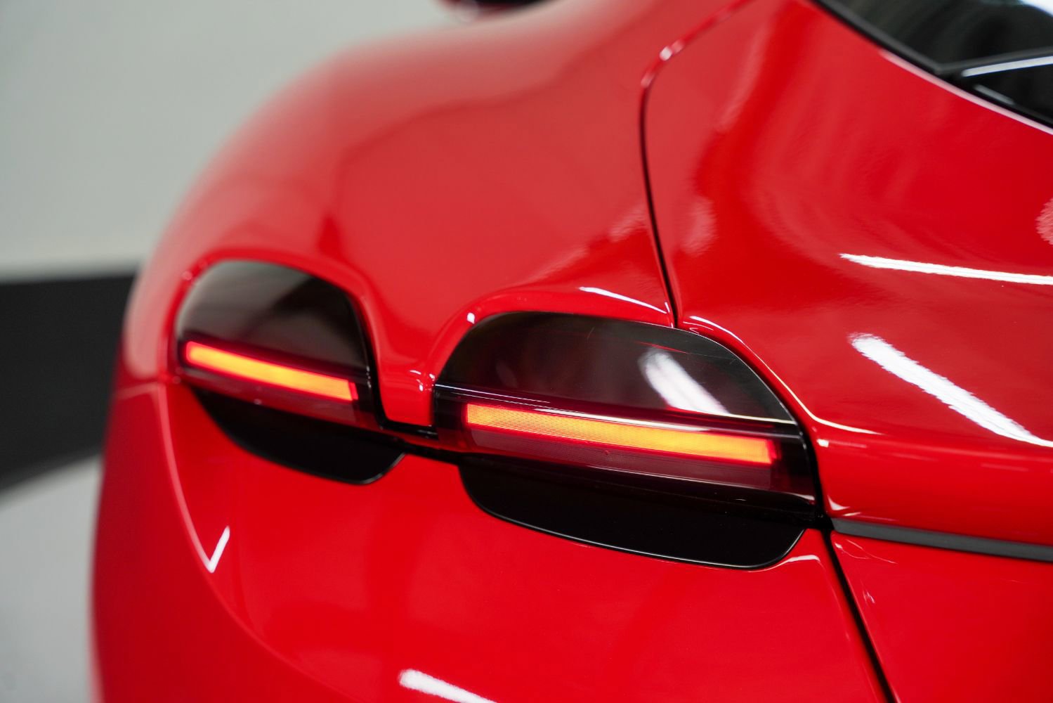 Used 2022 Ferrari Roma image 21