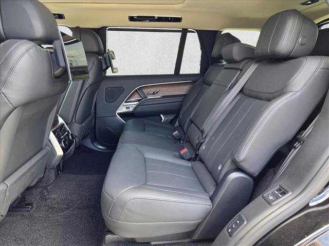 Certified 2023 Land Rover Range Rover Long Wheelbase SE image 20