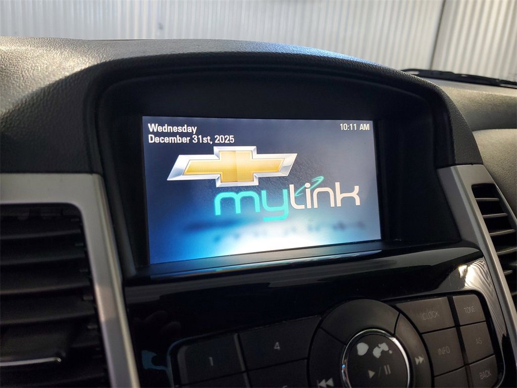 Used 2015 Chevrolet Cruze LT w/ RS Package image 21