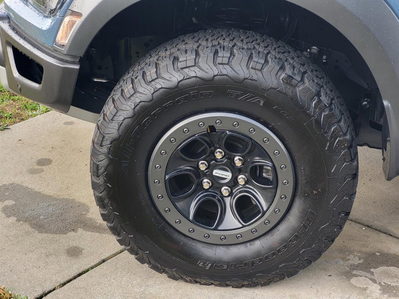 Used 2023 Ford F150 Raptor AWD/4WD image 9