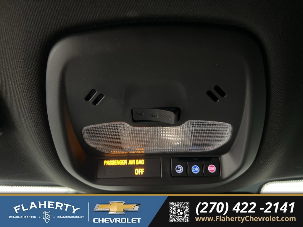 Used 2024 Chevrolet Trax RS image 33