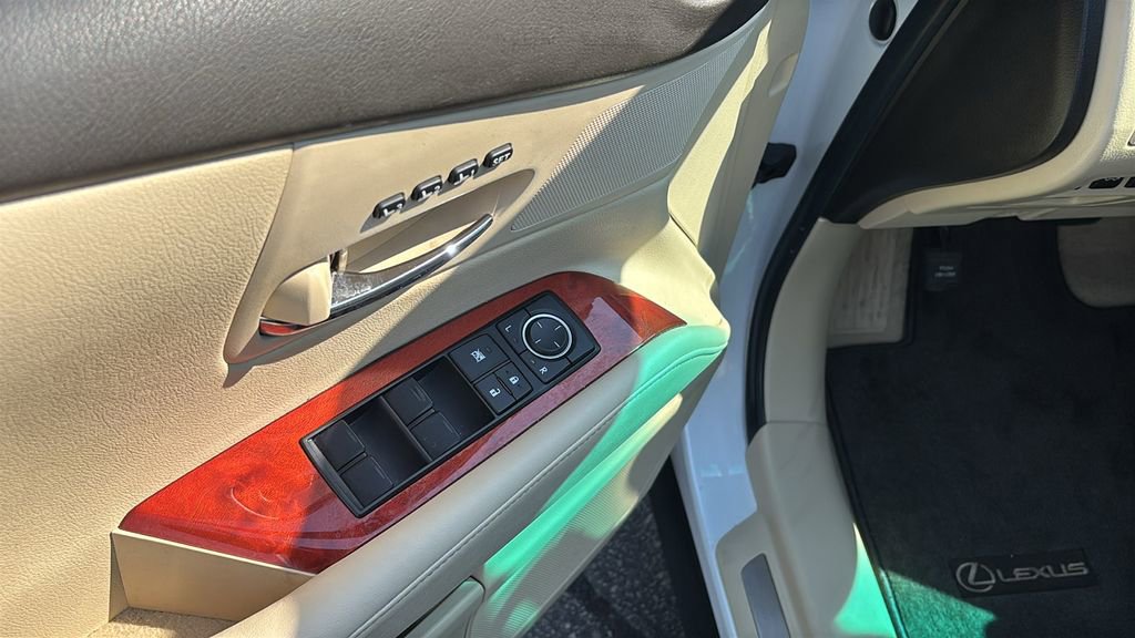 Used 2011 Lexus RX 350 AWD w/ Premium Pkg image 14