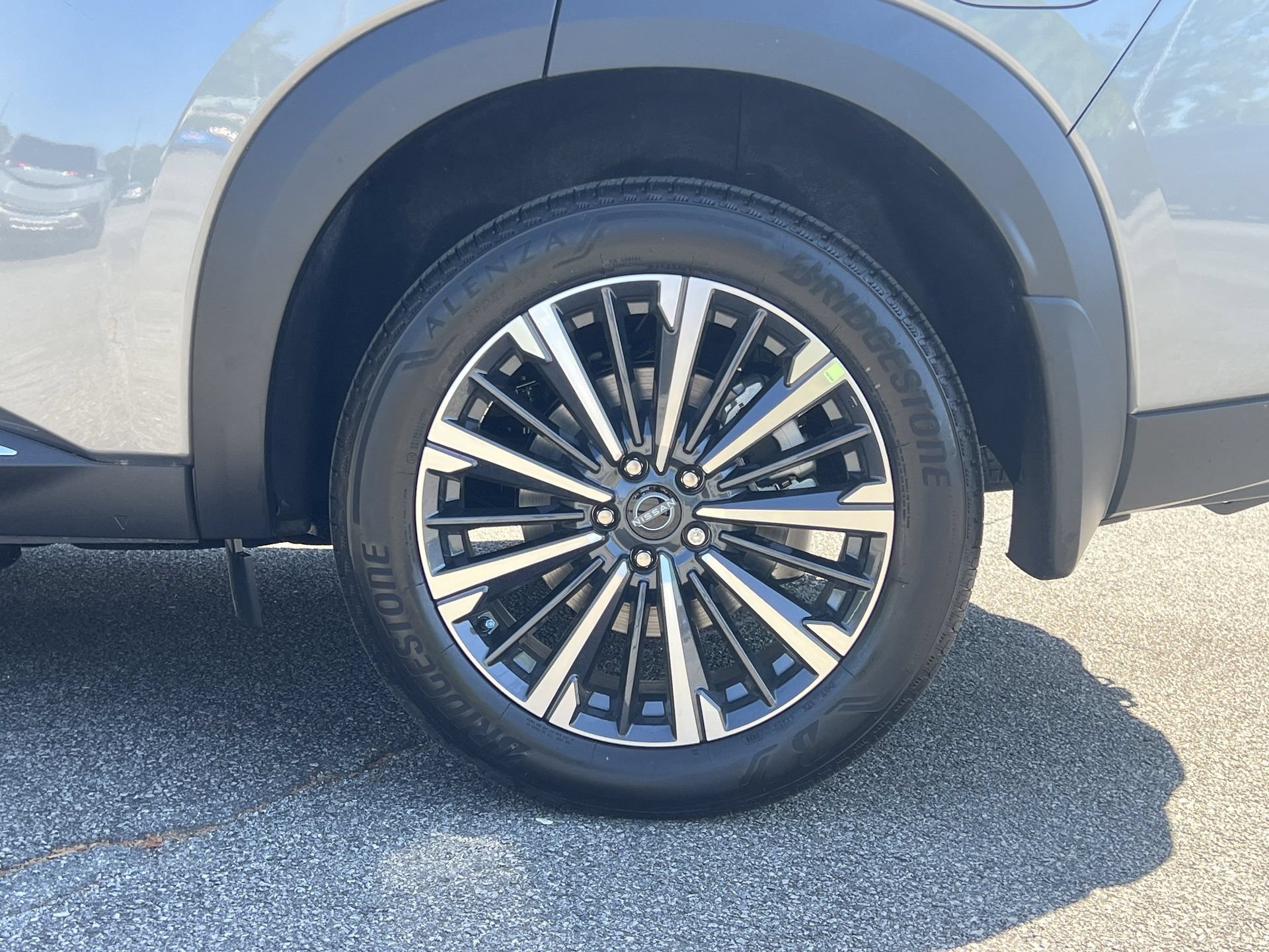 New 2026 Nissan Pathfinder Platinum AWD/4WD image 29