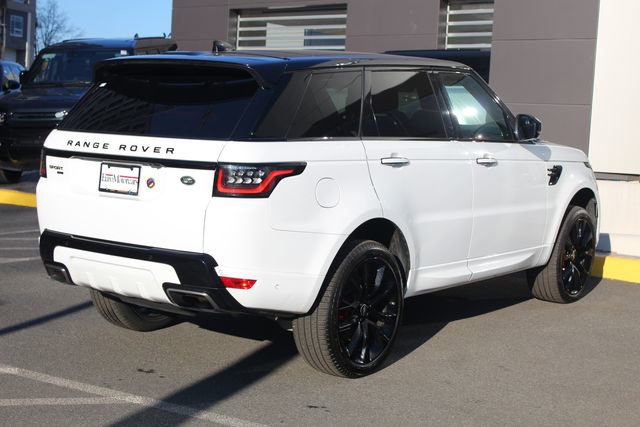 Used 2022 Land Rover Range Rover Sport HST image 2