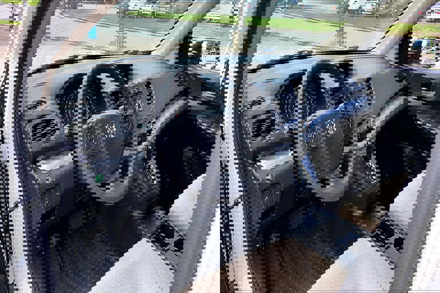 Used 2016 Honda CR-V SE image 17