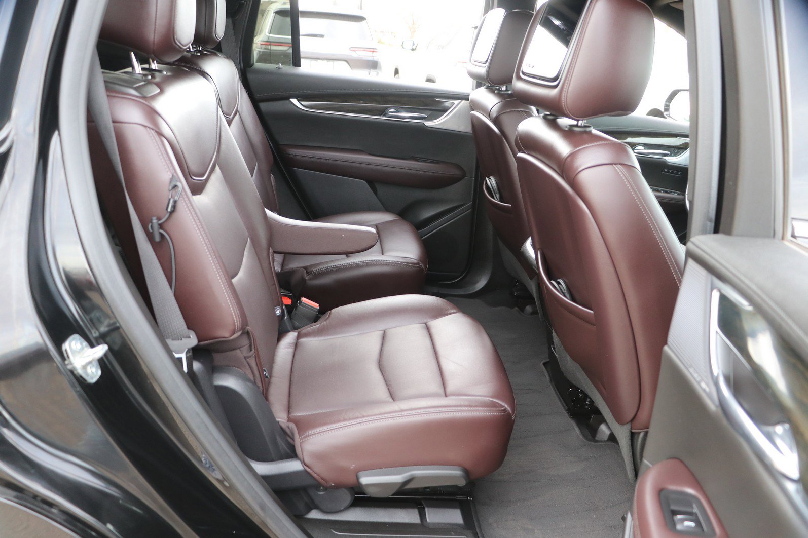 Used 2020 Cadillac XT6 Premium Luxury image 32