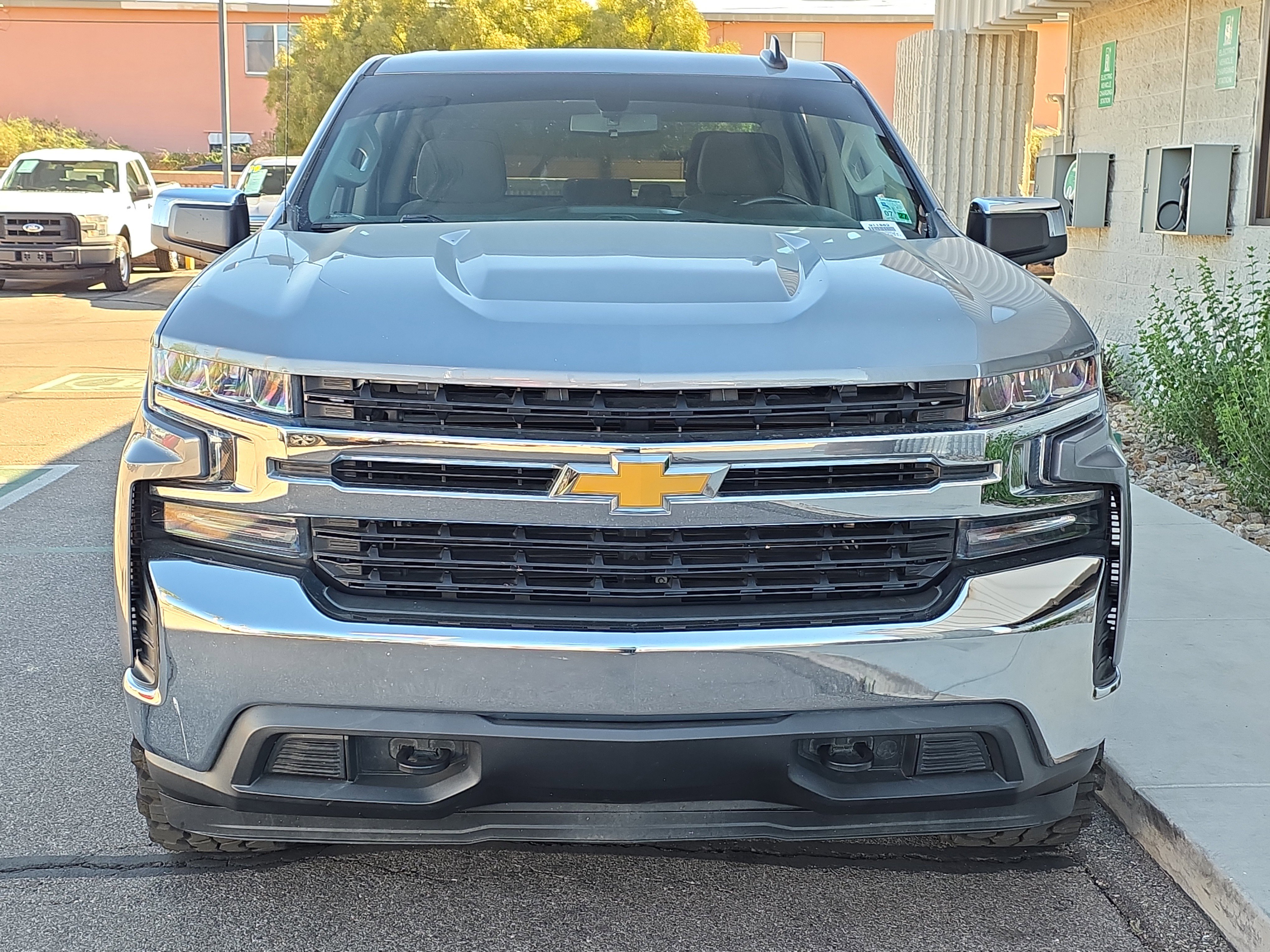 Used 2020 Chevrolet Silverado 1500 LT w/ Texas Edition image 2
