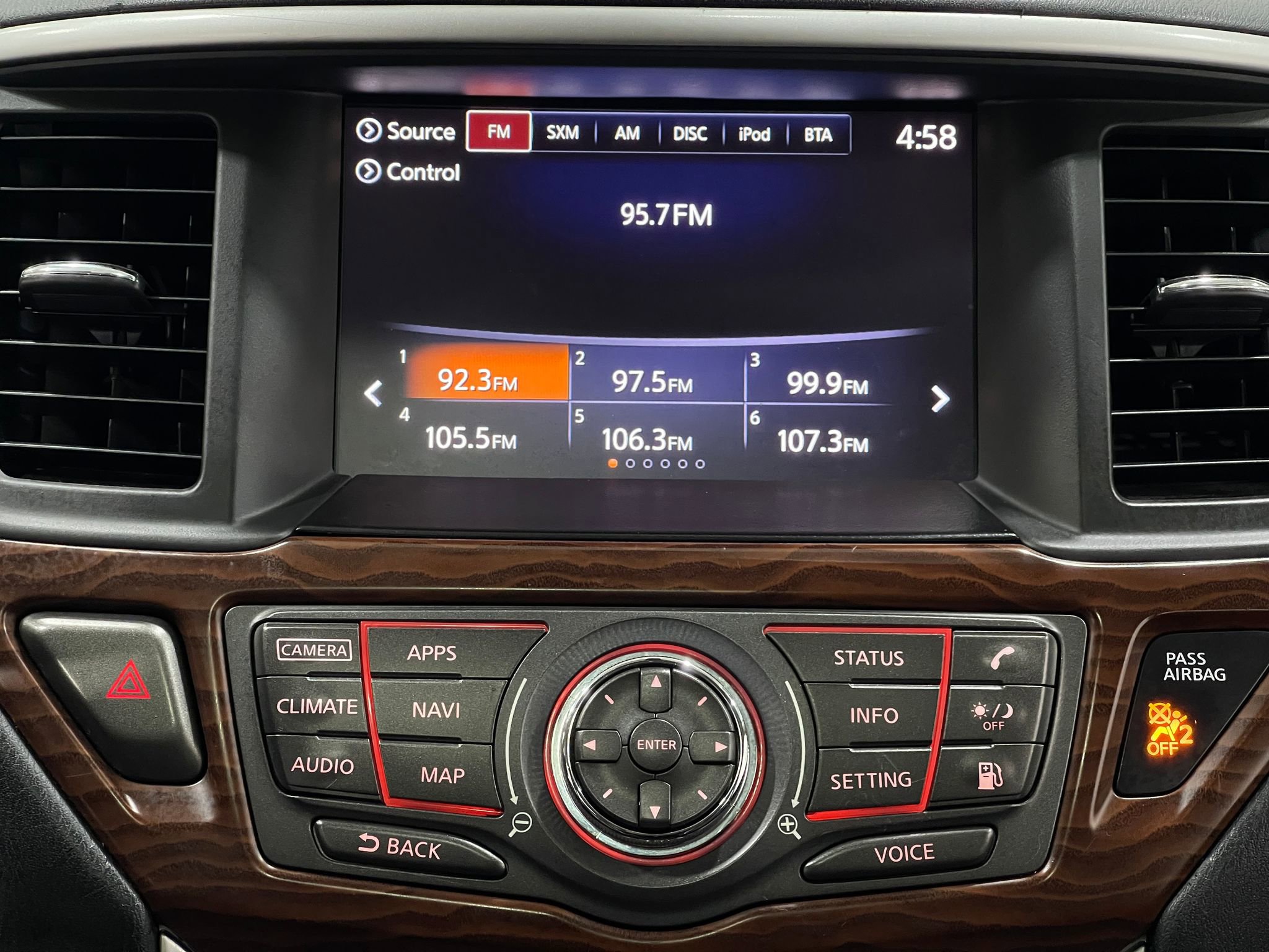 Used 2019 Nissan Pathfinder Platinum w/ Cargo Package image 24