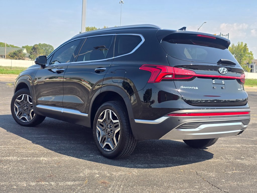 Used 2021 Hyundai Santa Fe Limited AWD/4WD image 14