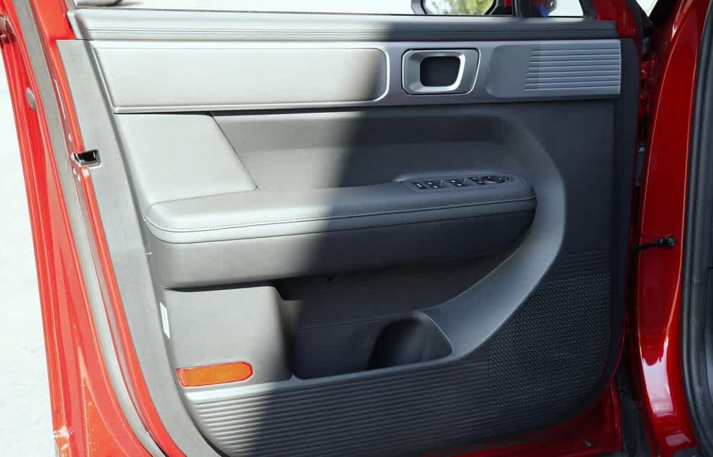New 2026 Hyundai Santa Fe SEL w/ Tow & Go Package FWD image 7