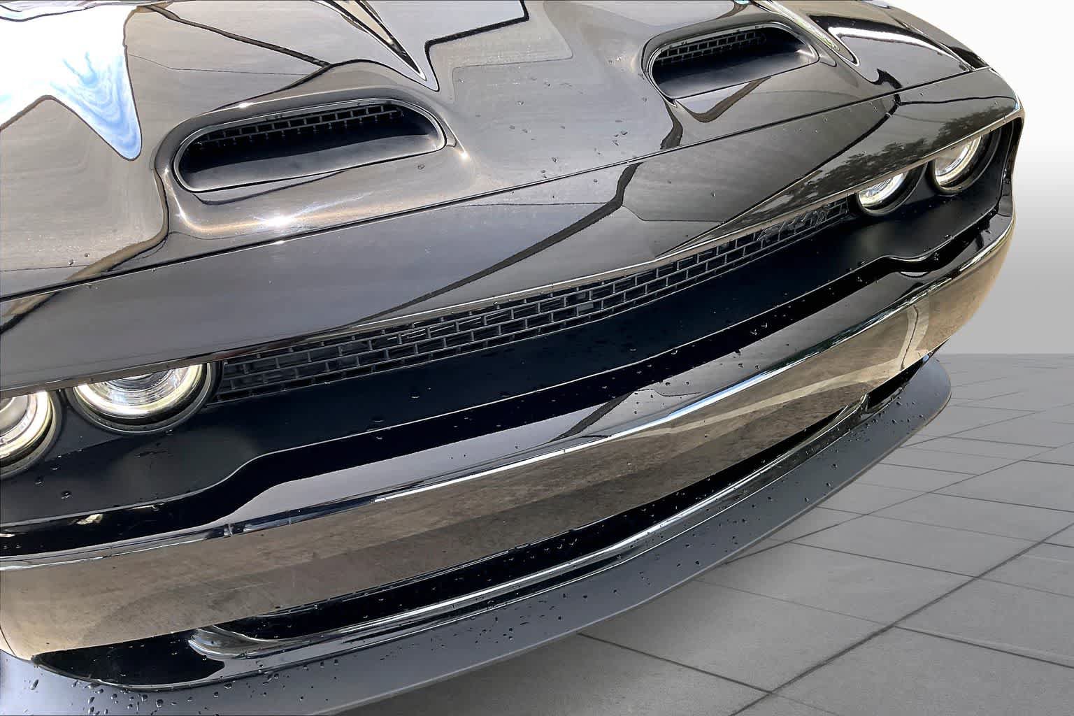 Used 2023 Dodge Challenger SRT Hellcat RWD image 59