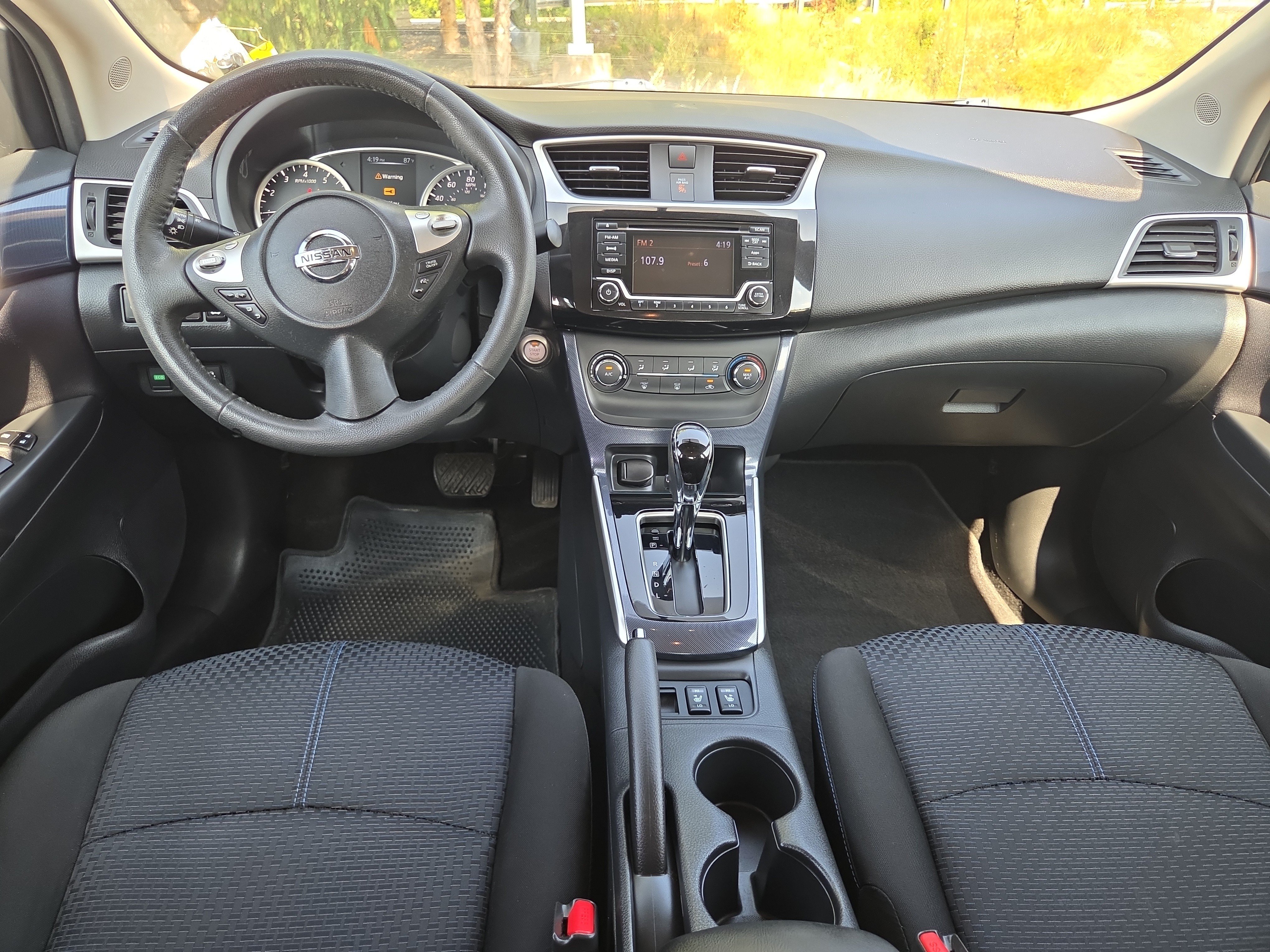 Used 2016 Nissan Sentra SR FWD image 23