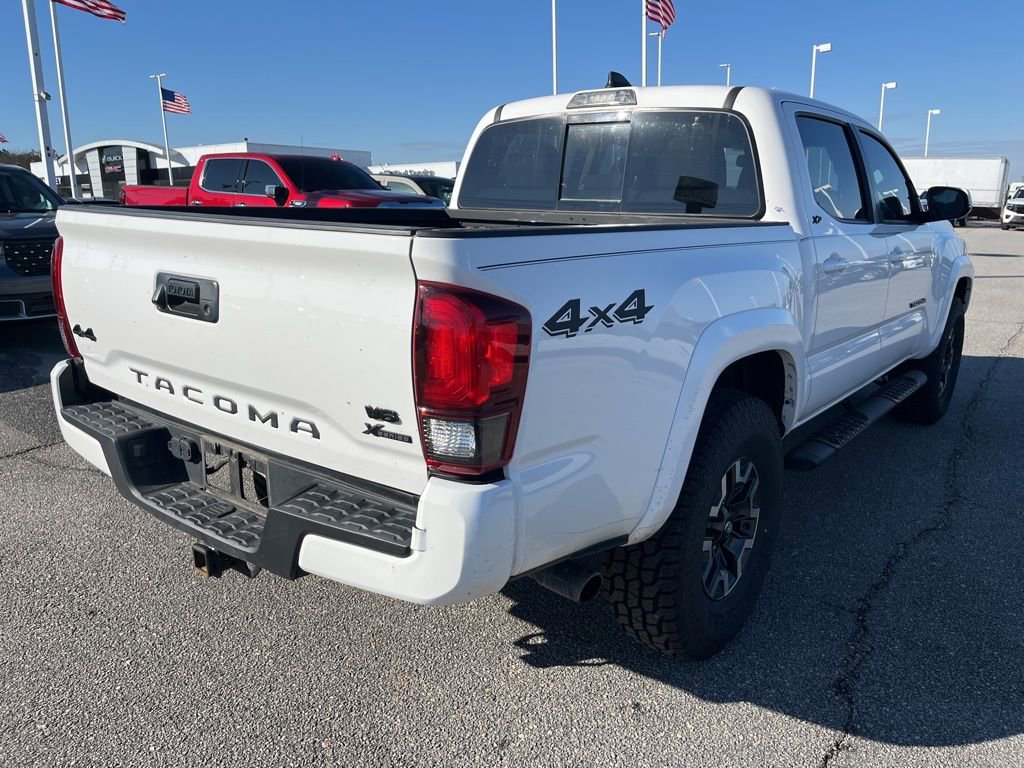Used 2023 Toyota Tacoma SR5 w/ Technology Package image 5