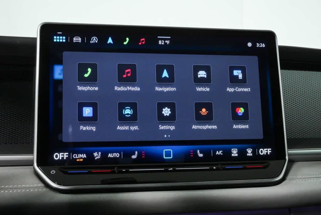 Certified 2025 Volkswagen Tiguan SE R-Line FWD image 14